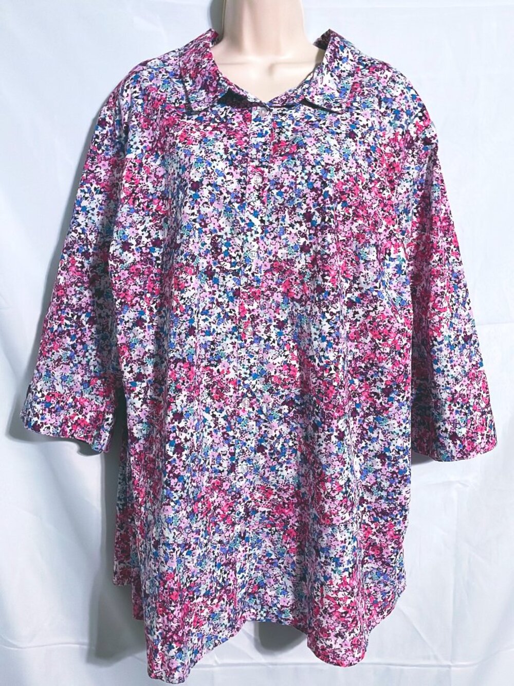 Roaman's Colorful Floral Button Up Top Size 30W